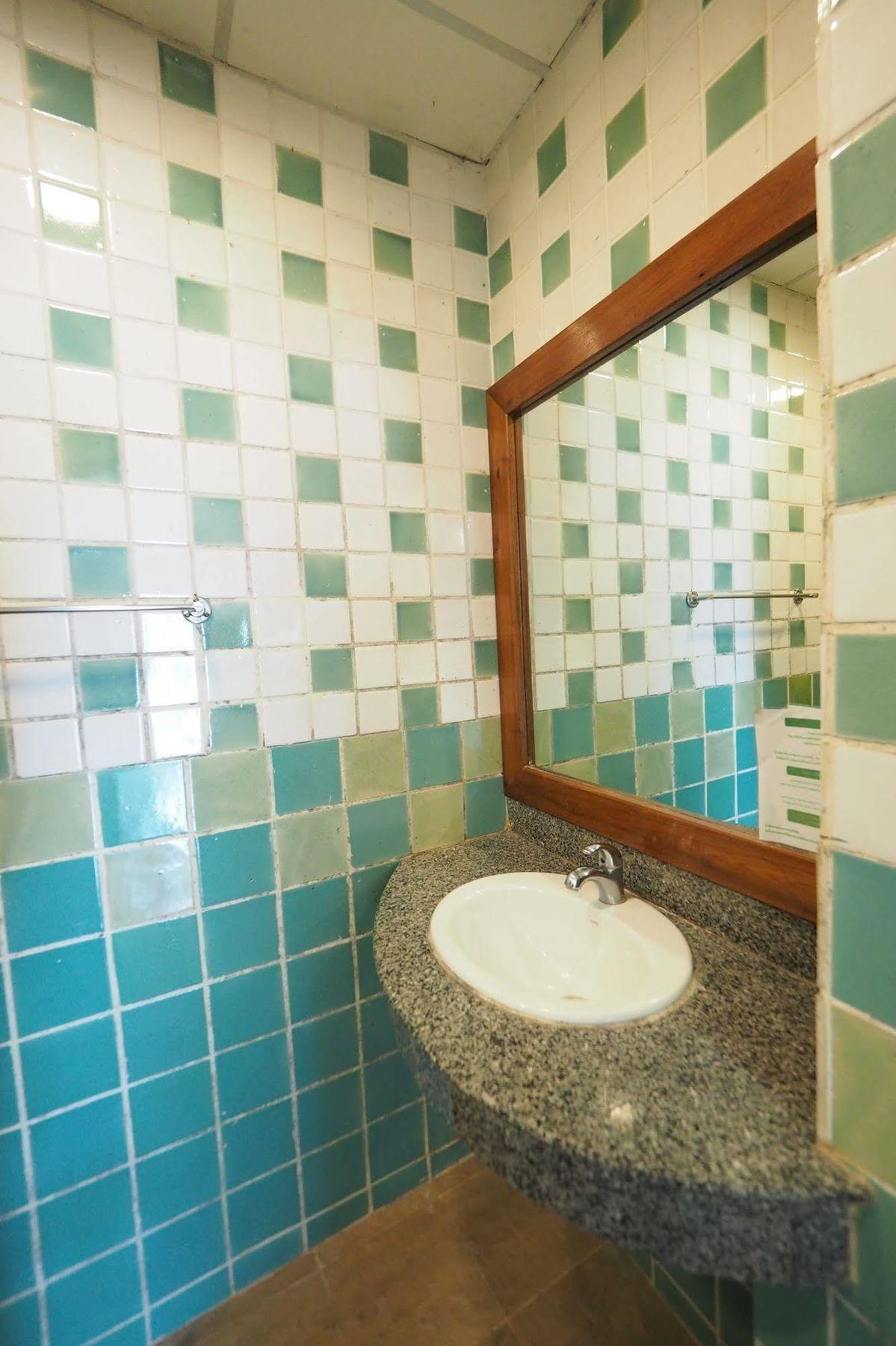 Fah Place Hotel Nan Zewnętrze zdjęcie